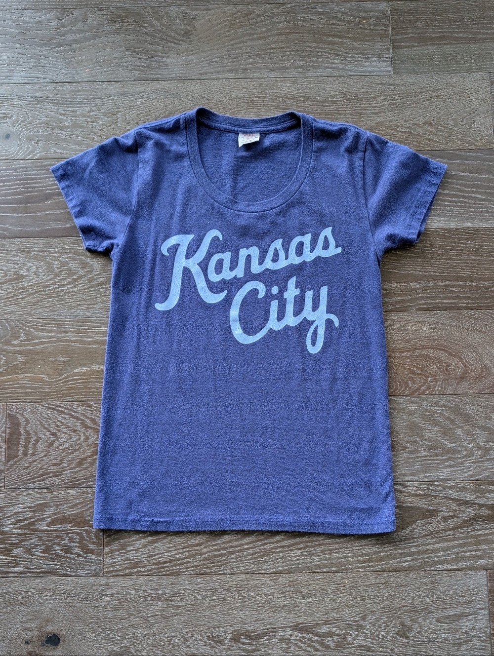 Charlie Hustle Women's Blue Kansas City Short Sleeve Tee Shirt Size Medium